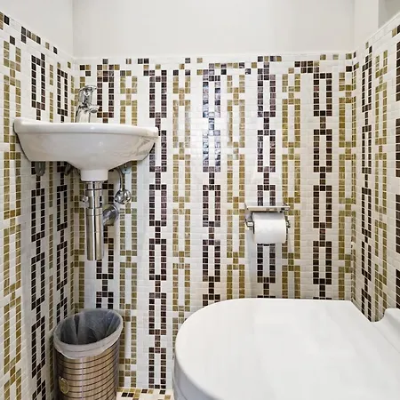 Apartment Tropez - Place Des Lices Saint-Tropez