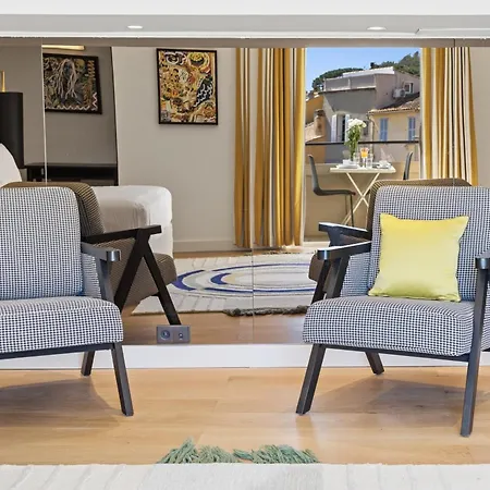 Tropez - Place Des Lices Apartment